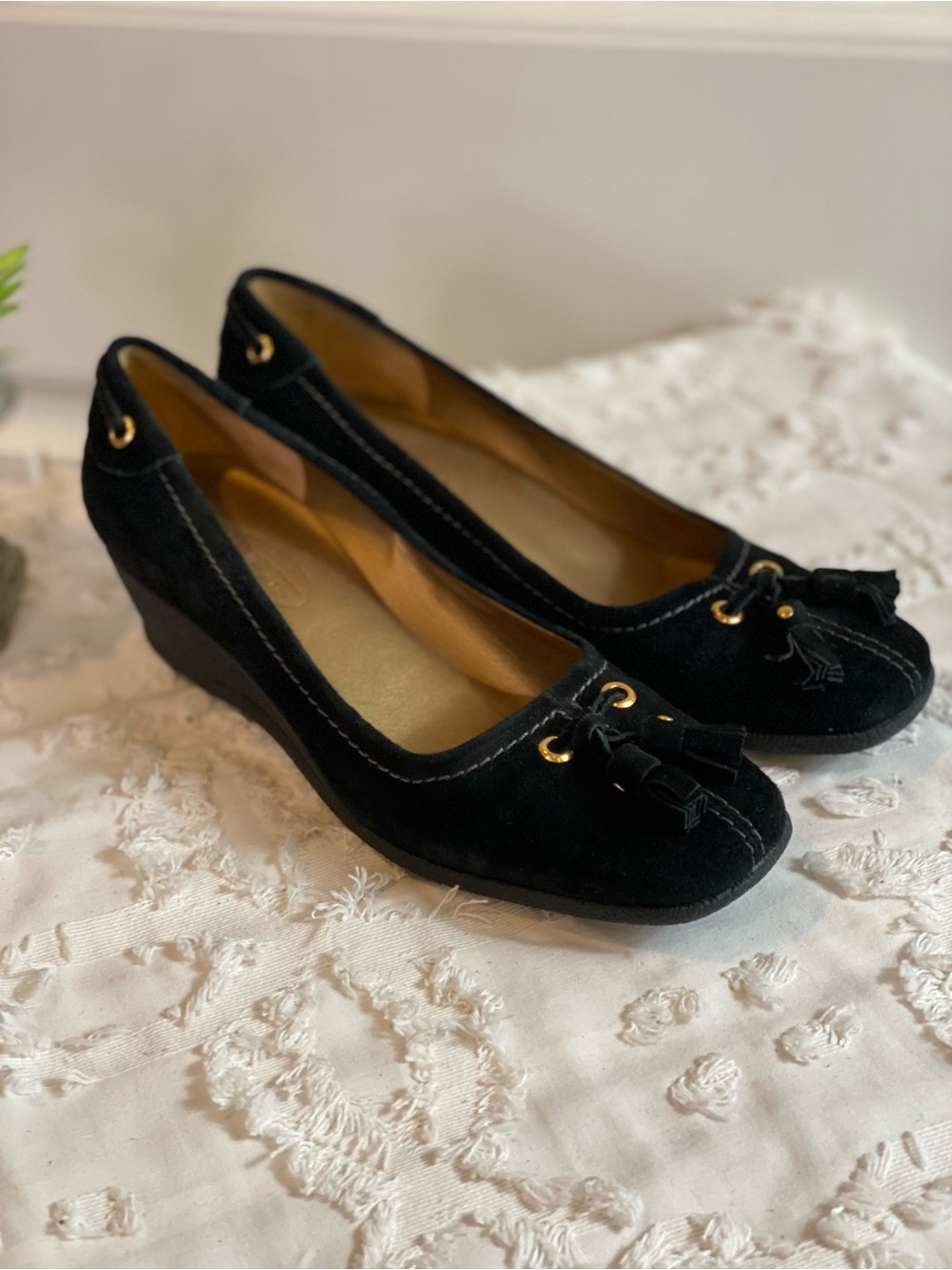 Women's Black Suede Wedge Loafers with Tassel Detail